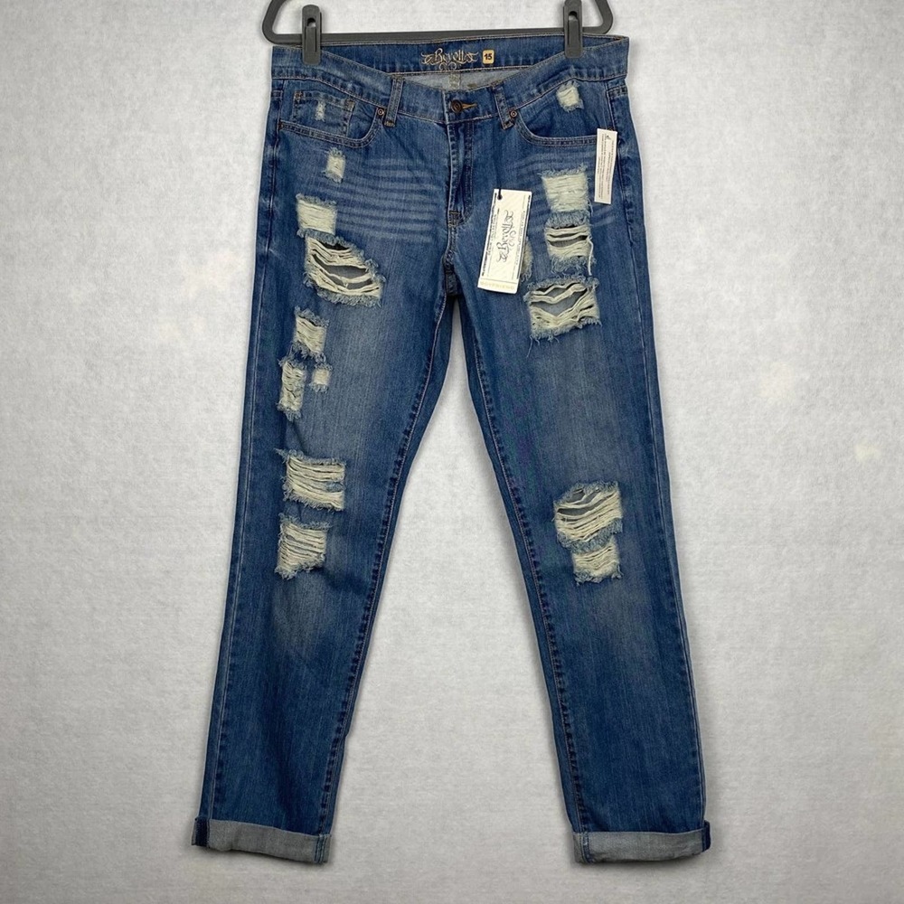 NWT Revolt Women's Size 15 Boyfriend Distressed Ripped‎ Jeans